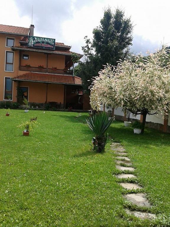 Complex Balkandzhii Aprilți Exterior foto